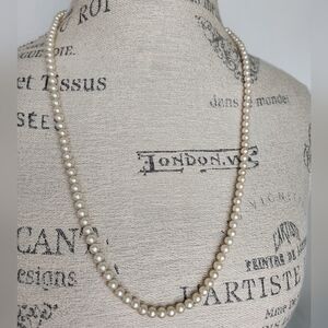 Vintage Majorica Pearl Necklace